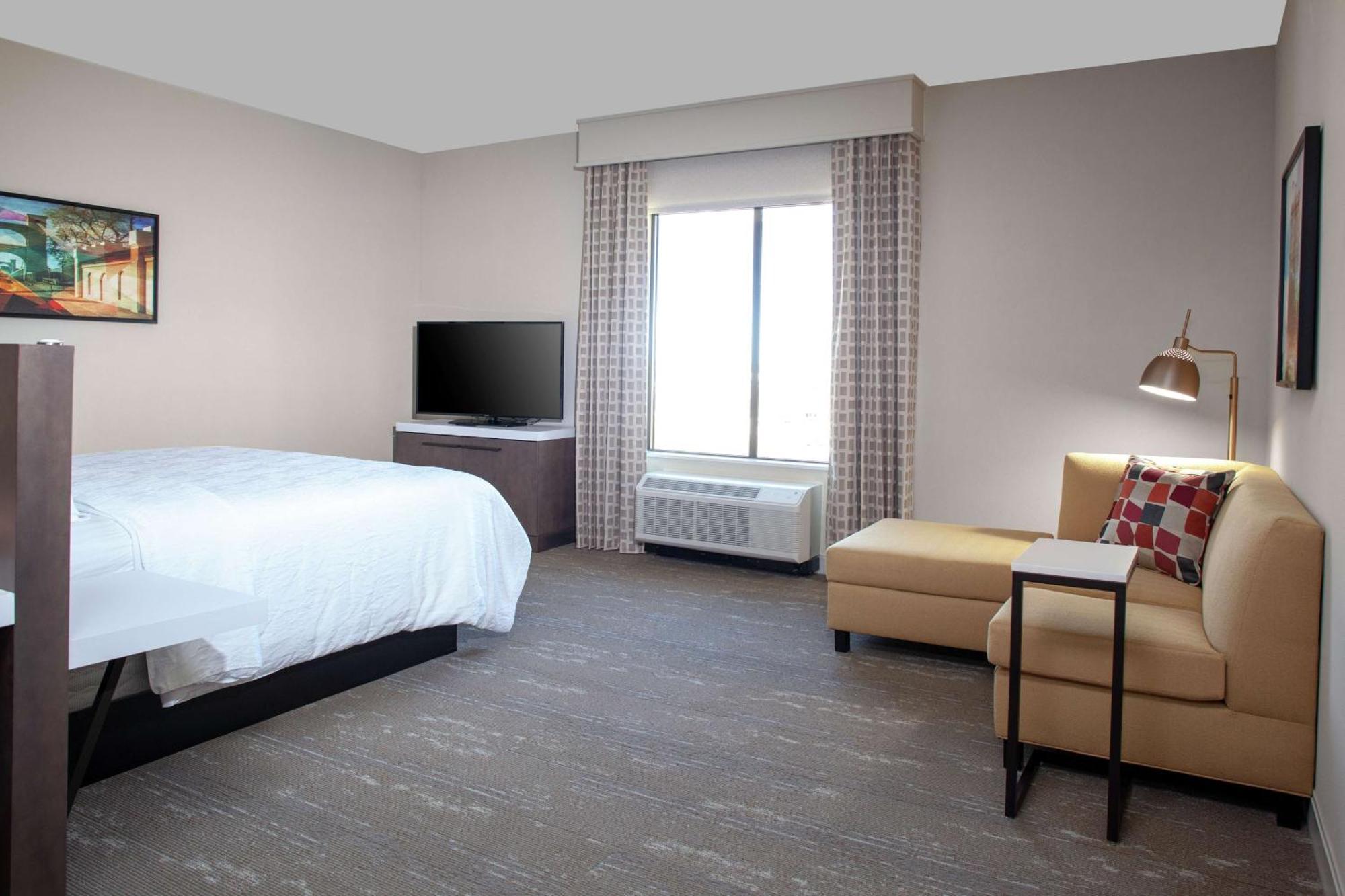 Hilton Garden